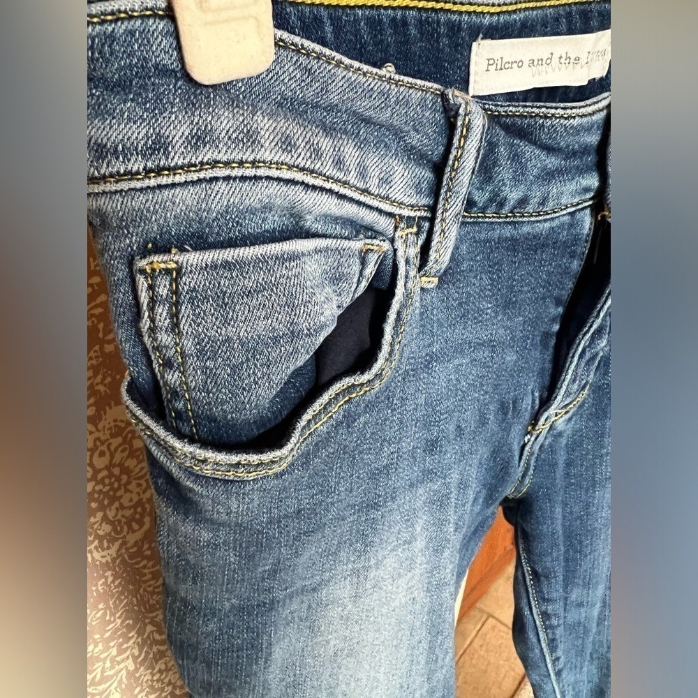 Anthropologie Pilcro Stet Skinny Ankle Medium Wash Mid Rise‎ Distressed Denim - Picture 4 of 10